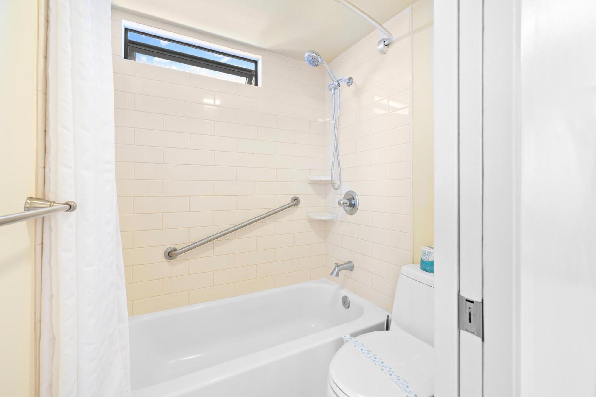 Diamond Head Views Retreat With Free Parking & Near Waikiki Beach! Гонолулу Екстер'єр фото
