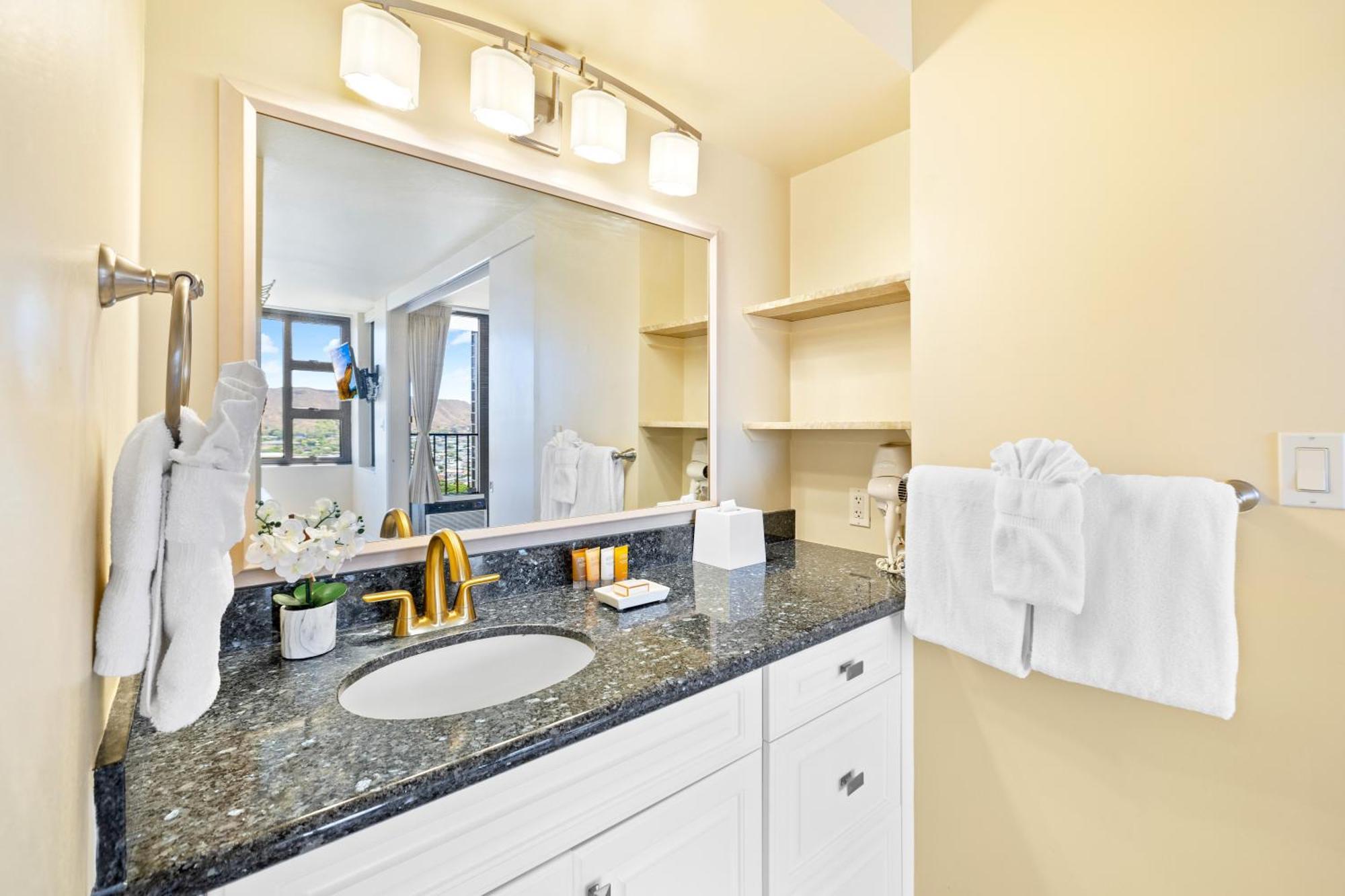 Diamond Head Views Retreat With Free Parking & Near Waikiki Beach! Гонолулу Екстер'єр фото